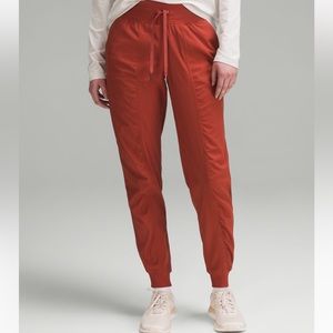 Lululemon Dance Studio Mid-Rise Jogger *Full Length